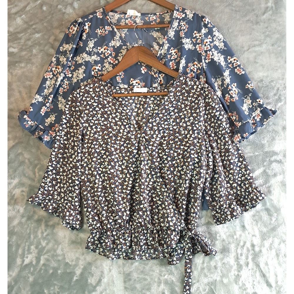 Lot of 2 Sienna Sky Faux Wrap Floral Blouses Size S Small Ruffle Sleeve 02CT2298